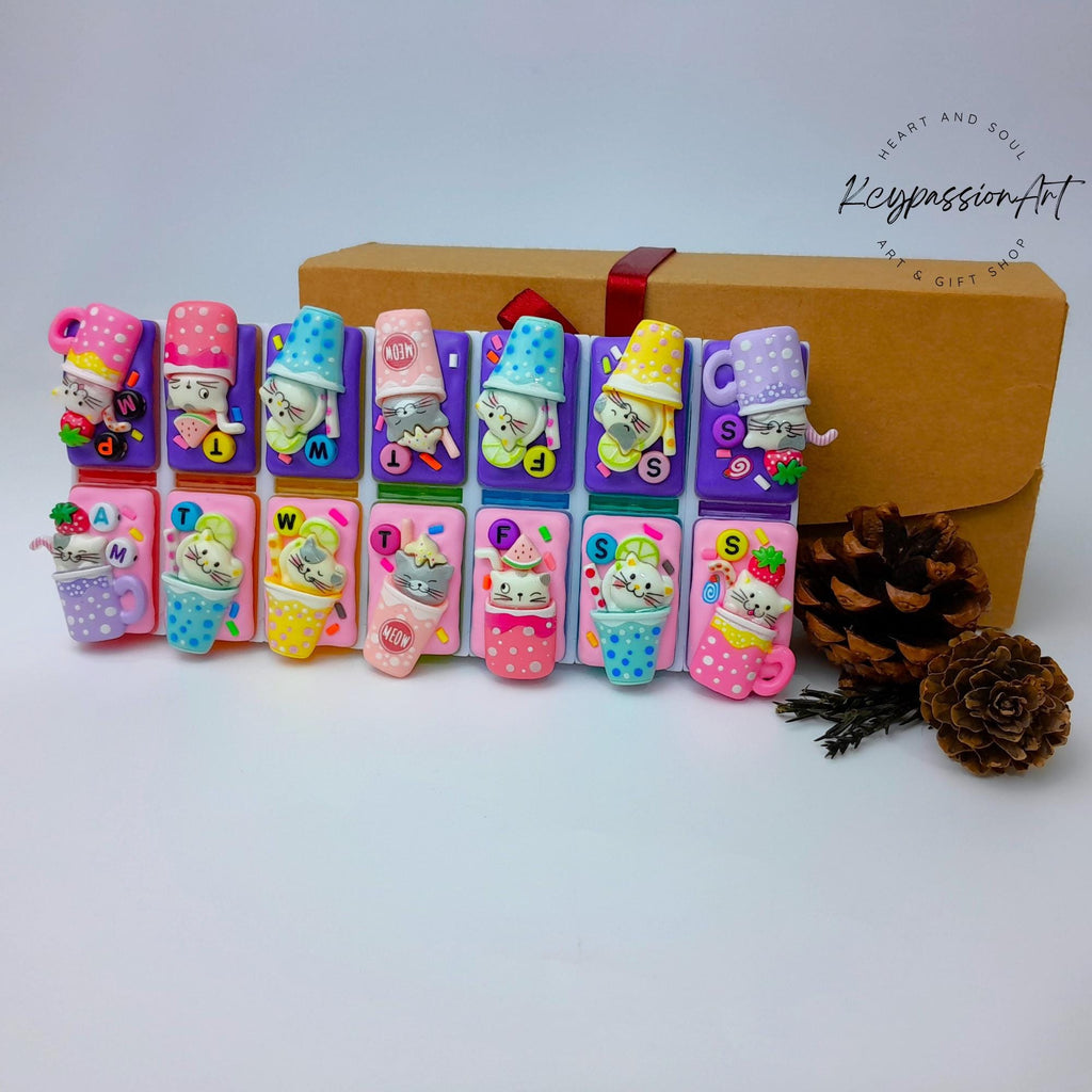 Cappuccino Cats - Detachable Pill Box