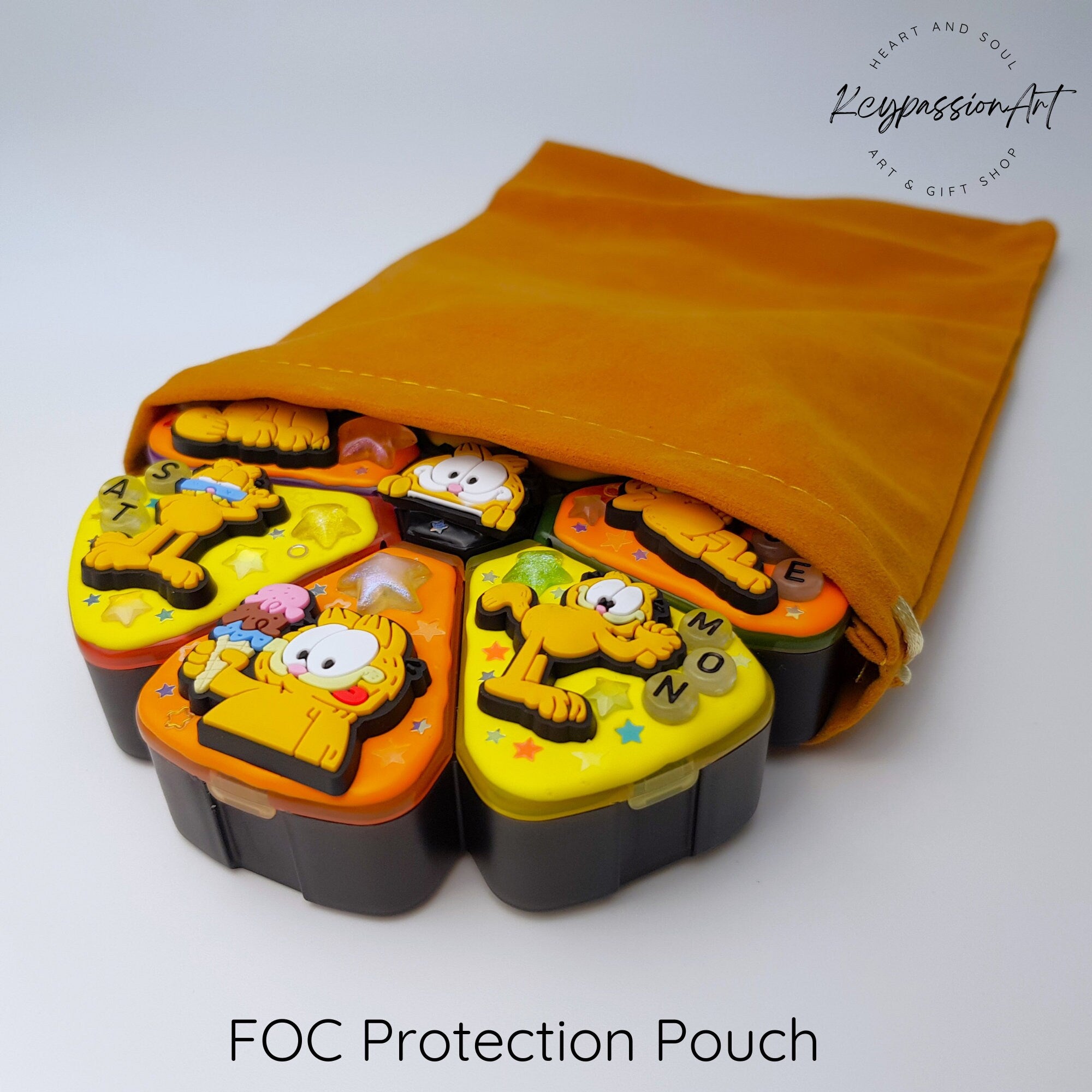 Funny Big Fat Cat - XL Pill Box