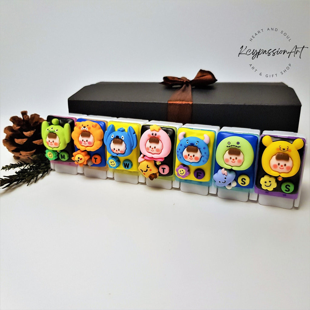 Kawaii Cheeky Monsters - Straight Pill Box