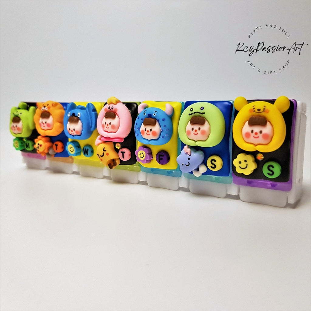 Kawaii Cheeky Monsters - Straight Pill Box