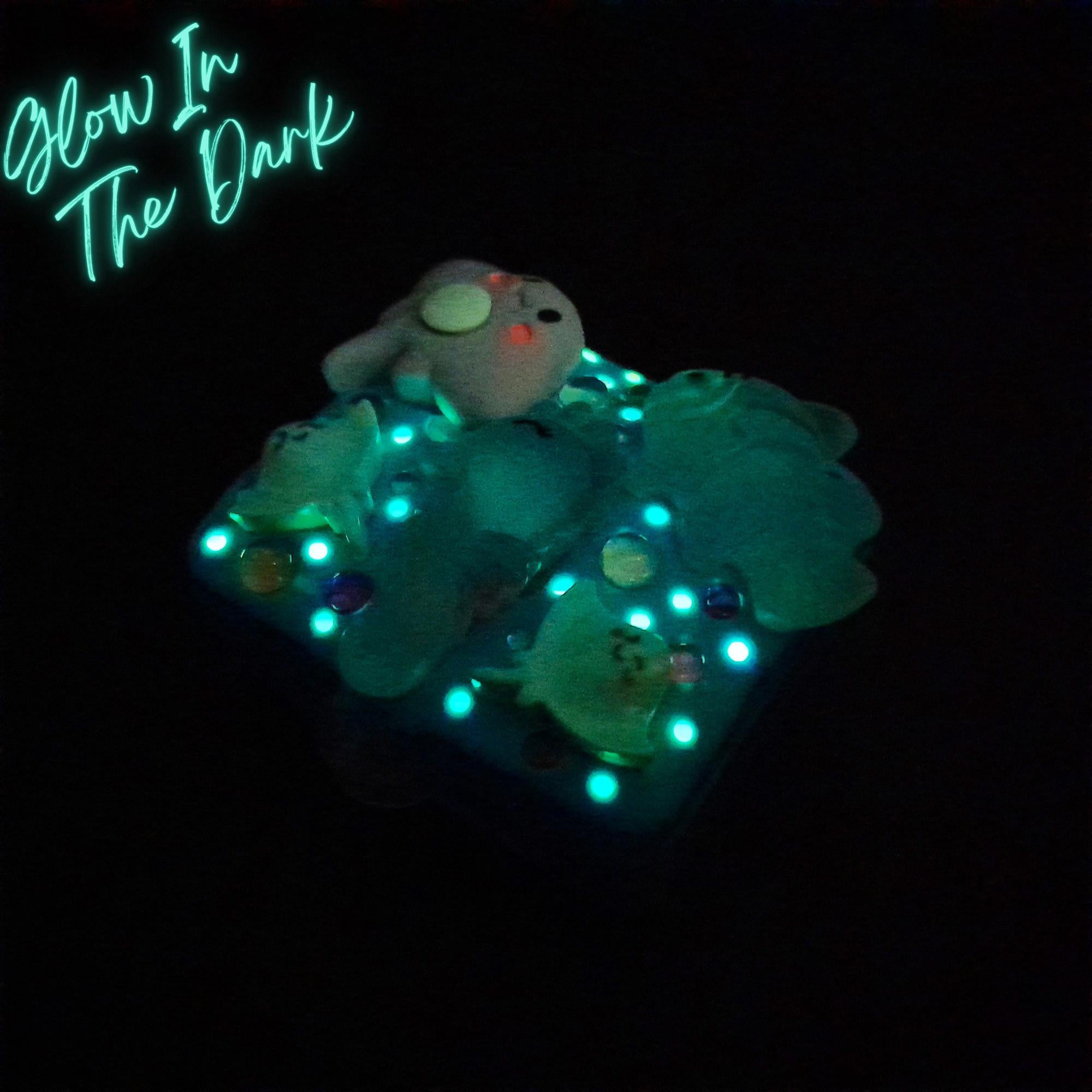 Pilulier Thalassophile : Organisateur journalier lumineux sur le thème de l'océan