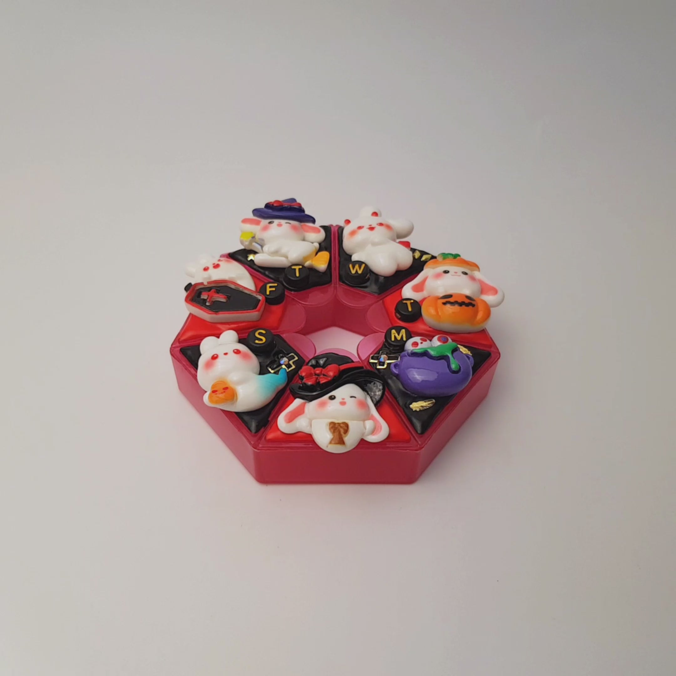 Halloween Bunny - Heptagon Pill Box