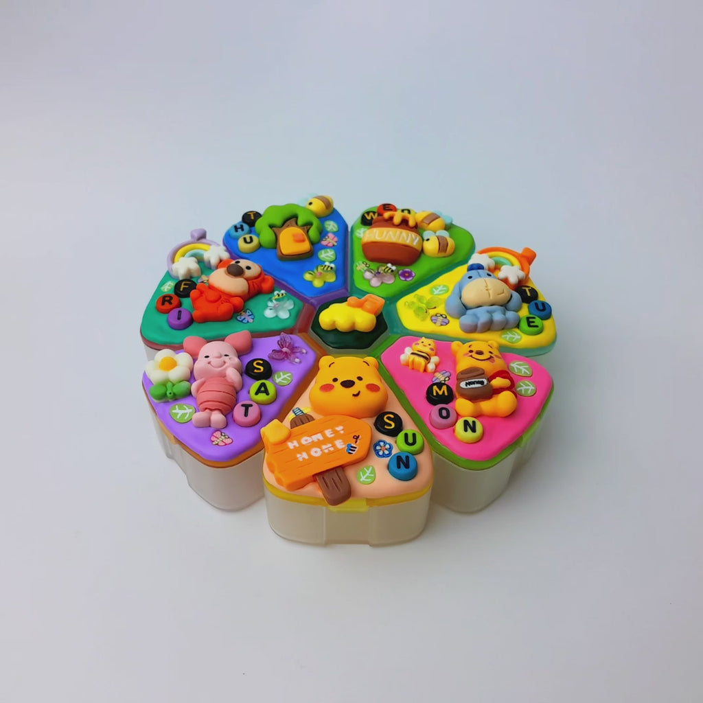 Honey Bear & Friends -XL Pill Box