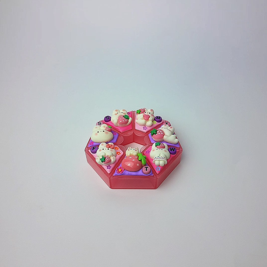 Strawberry Fun Day - Heptagon Pill Box