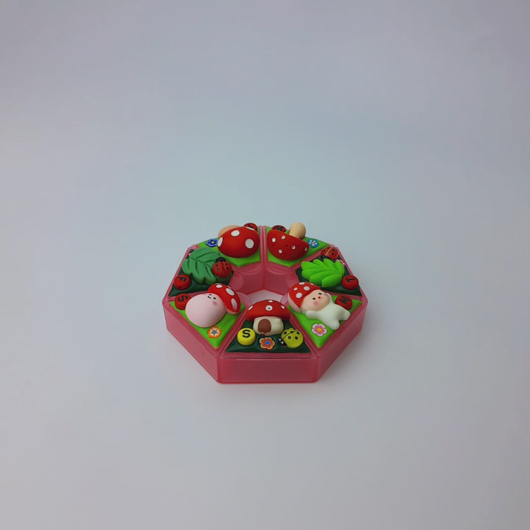 Mushroom Craze - Heptagon Pill Box